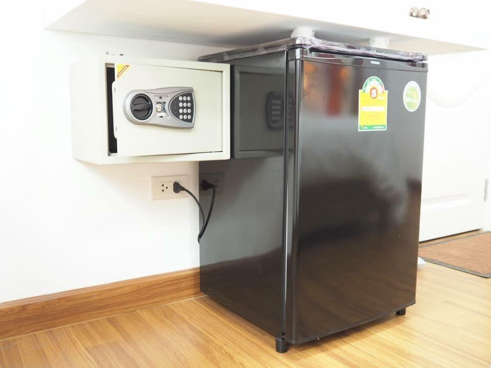 Pook Swan House Hotel Pattaya Room photo